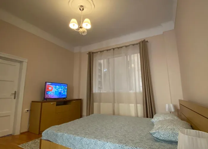 Sunshine Apartment *
